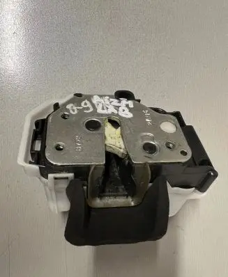 Opel Combo D Rear door lock 519103490 716F146SC