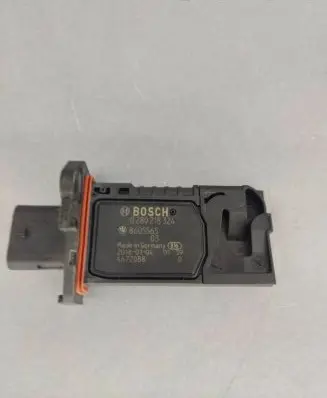 BMW 5 G30 G31 Mass air flow meter 8605565 0280218324