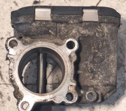Renault Trafic II (X83) Throttle valve 0281002681 H8200330812 8200330810E