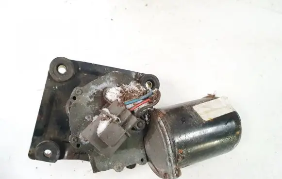 Nissan Primera Wiper motor 288102f000 22147130
