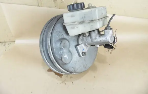 Mercedes-Benz E W210 Brake booster A2104300130 0051002097020309