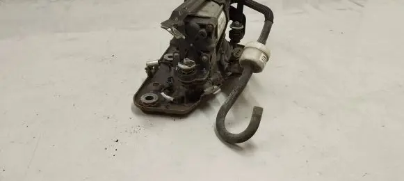 Volvo XC90 Air suspension compressor/pump 15150000713 31429825 15155000872