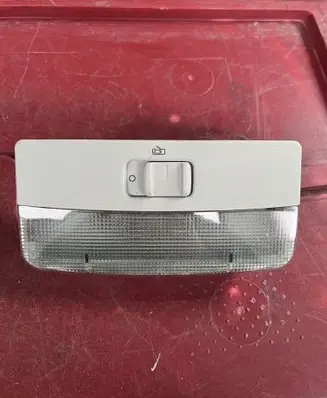 Skoda Octavia Mk2 (1Z) Rear seat light 1Z0947105