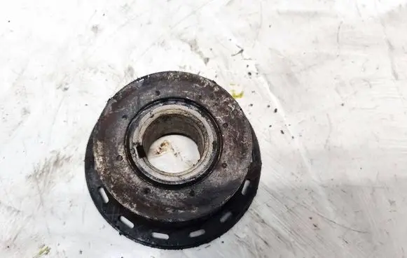 Peugeot 407 Crankshaft pulley