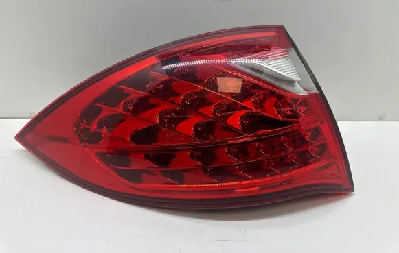 Porsche Cayenne (92A) Rear/tail lights