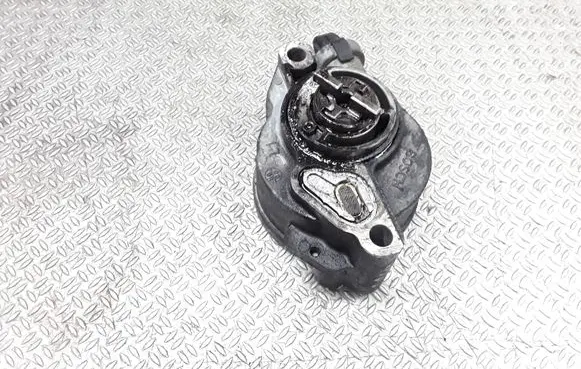 Citroen C4 I Vacuum pump D1562B D1562B2404U