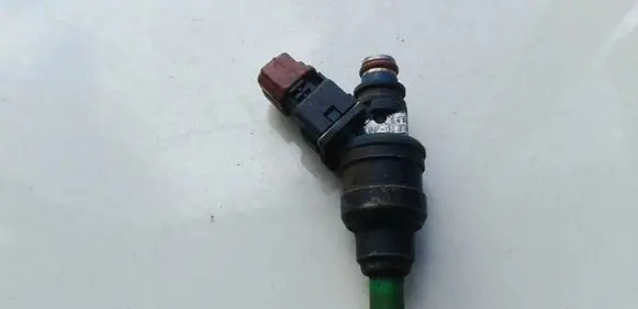 Mitsubishi Galant Fuel injector INP068 INP-068