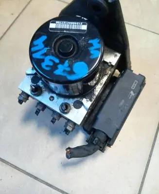 Volkswagen Golf V ABS Pump 1K0907379BE 1K0614517CP NE67314