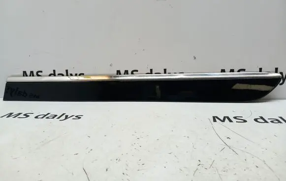Mercedes-Benz ML W164 Rear door trim (molding) A1646905362 1646905362