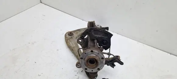 Peugeot Expert Front wheel hub spindle knuckle 9816863680