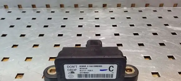 Mitsubishi ASX ESP acceleration yaw rate sensor 4670A149