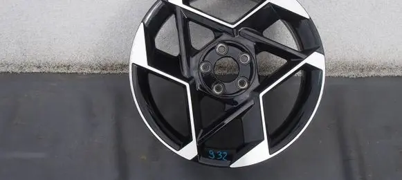 KIA EV4 R19 alloy rim 52910EZ210