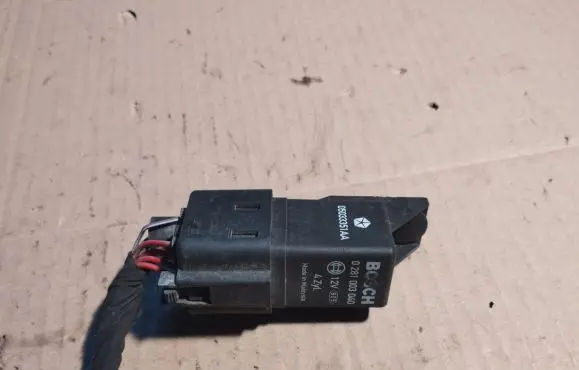 Dodge Journey Glow plug pre-heat relay 0281003040