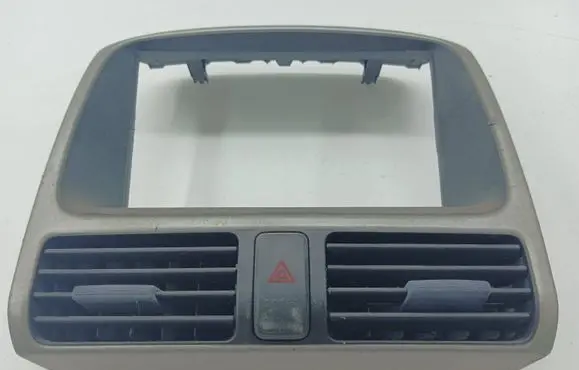 Honda CR-V Dash center air vent grill 77250S9A0131