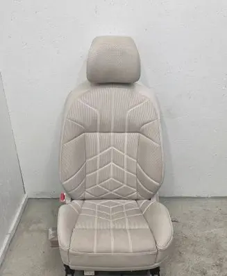 BMW 7 G70 Front passenger seat 