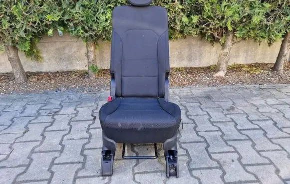 KIA Carens III Rear seat 
