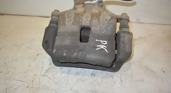 Opel Zafira C Front brake caliper