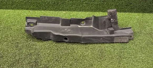 Renault Koleos II Fender end trim 663778703R 663773883R