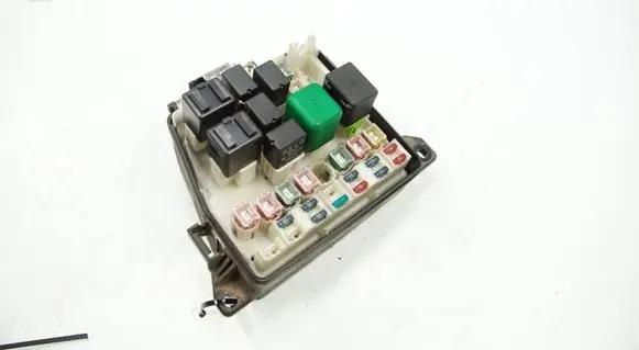 Mazda 323 F Fuse box set