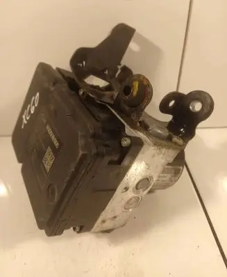 Volvo XC60 ABS Pump 30681619 000404972C1 10092604053