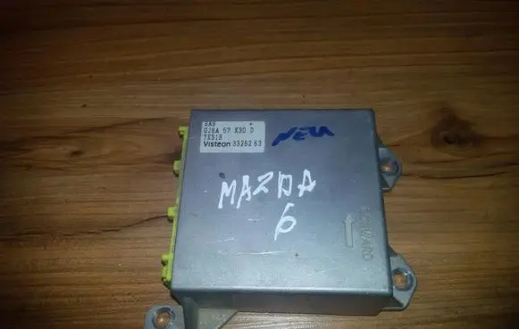 Mazda 6 Airbag control unit/module gj6a57k30d 3326263