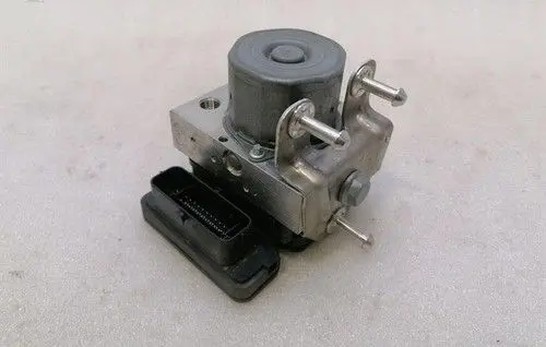 Porsche Cayman 981 ABS Pump 98135575502