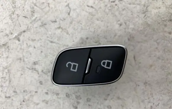 Ford Puma Central locking switch button F1ET14017BB