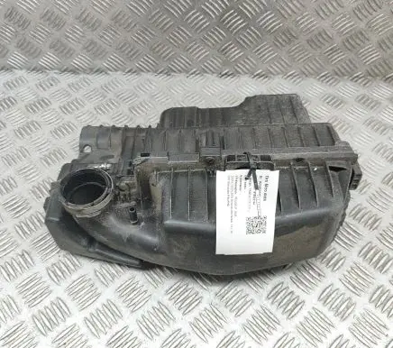 Peugeot 2008 I Air filter box 9813534180