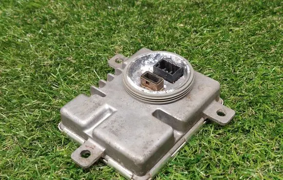 Audi Q5 SQ5 Headlight ballast module Xenon 8K0941597C