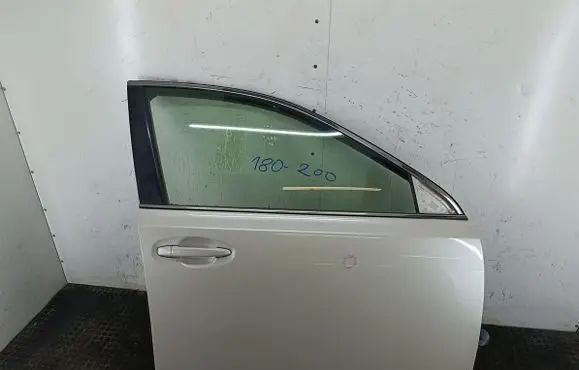 Subaru Legacy Front door 37J