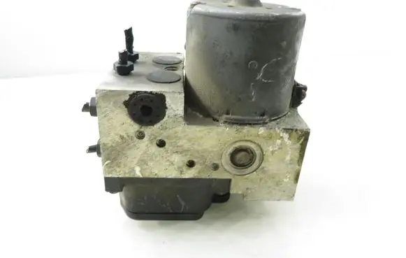 Volkswagen PASSAT B5 ABS Pump 0265202401 8E0614111T