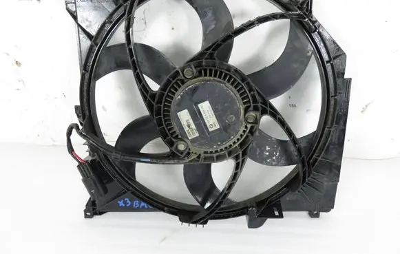 BMW X3 E83 Electric radiator cooling fan 6925702