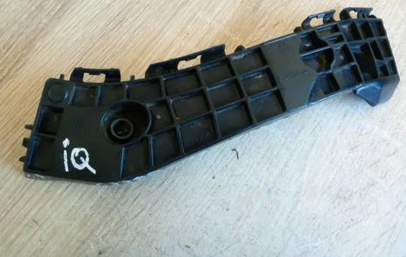 Toyota iQ Rear bumper mounting bracket 5257574010 NE17786