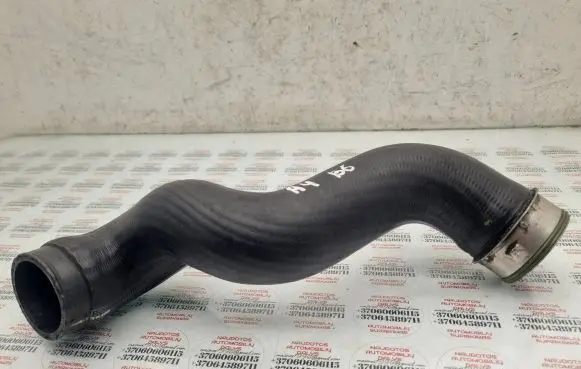Intercooler hose/pipe