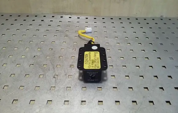 Peugeot 4007 Passenger airbag on/off switch 8610A054
