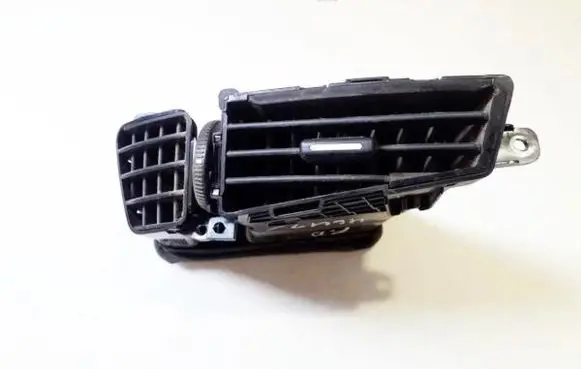 KIA Ceed Dash center air vent grill 974101h000 97410-1h000