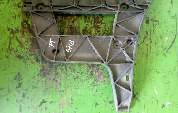 Audi A4 S4 B8 8K Front bumper mounting bracket 8K5807454
