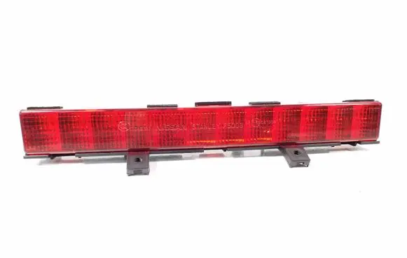 Infiniti Q70 Y51 Third/center stoplight