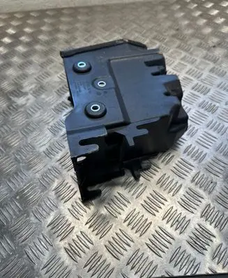 Volvo XC90 Battery box tray 31651454