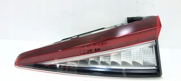 Skoda Enyaq iV Tailgate rear/tail lights 5LG945308