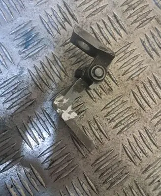 Audi A6 Allroad C5 Front door upper hinge 