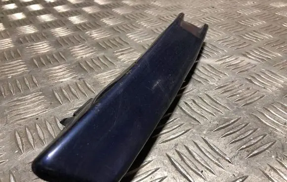 Volkswagen PASSAT B6 Front bumper splitter molding 3C0807646A