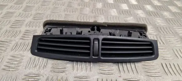 Dash center air vent grill