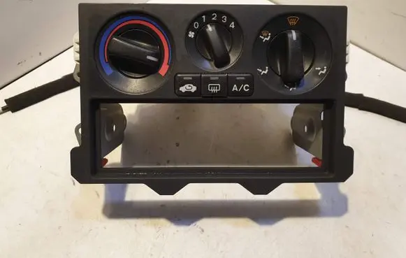 Honda Accord Climate control unit G111M1