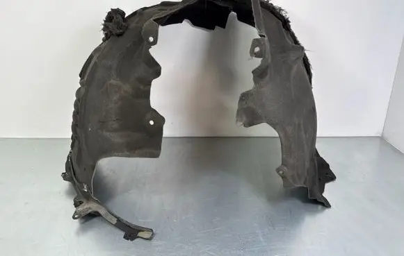 Audi Q7 4M Front mudguard 4M0807548E
