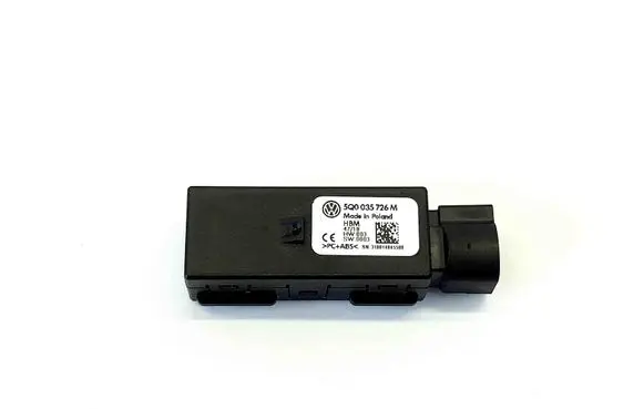 Skoda Fabia Mk3 (NJ) AUX in-socket connector 5Q0035726M