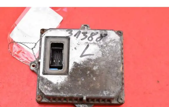 Mazda 6 Voltage converter/converter module 1307329086