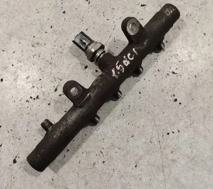 Renault Megane III Fuel main line pipe 8200815617 KA51S01