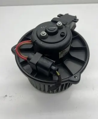 Audi A6 S6 C5 4B Heater fan/blower 0130111202 MF0160700361 4B1820021