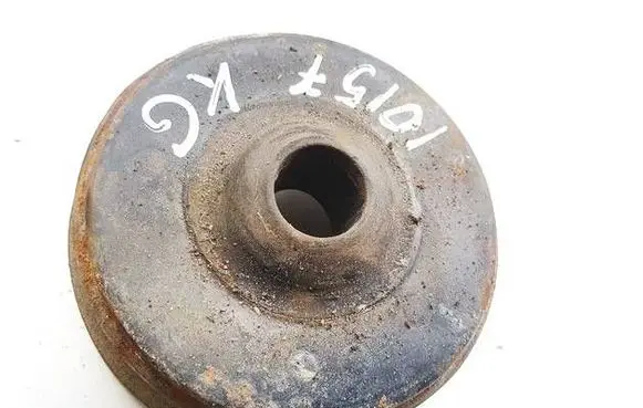 Mercedes-Benz E W211 Front coil spring rubber mount 013505